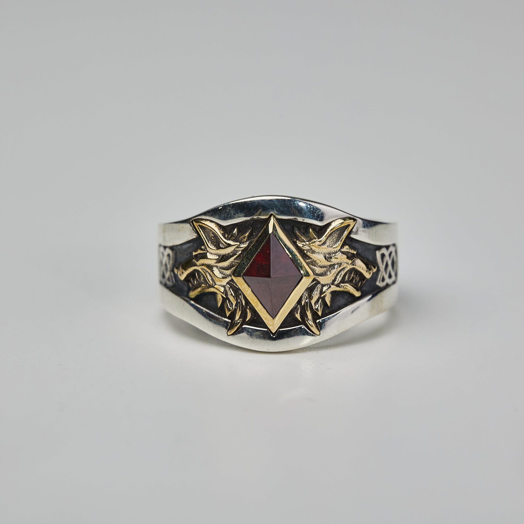 Warhammer 40K Space Wolves Ring of Leman Russ Wolf King Memorial Ring Starforged